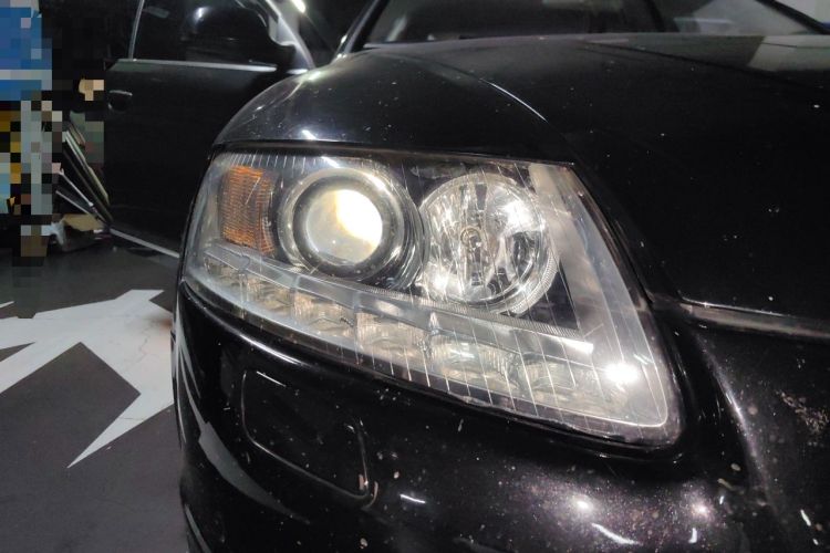 Used Audi A6L 2009 2.4L Comfort Edition Right Front Headlight