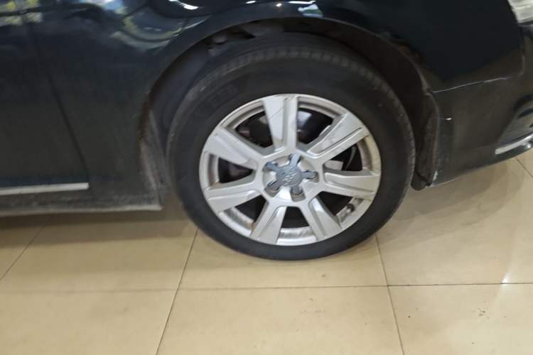 Used Audi A6L 2009 2.4L Technology version Right Front Wheel Hub