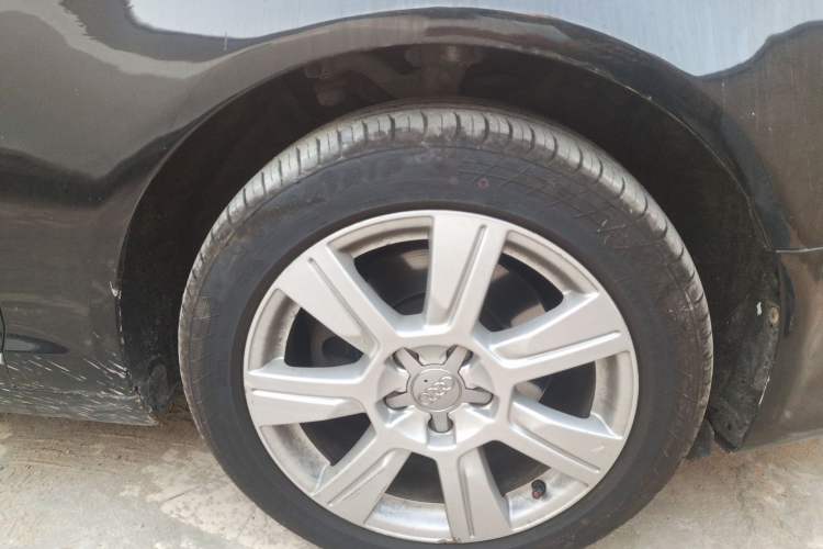 Used Audi A6L 2009 2.4L Technology version Right Front Wheel Hub