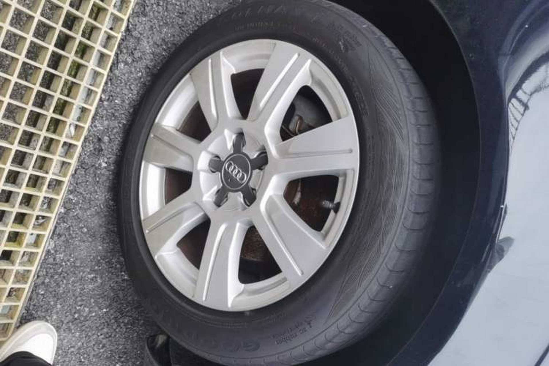 Used Audi A6L 2009 2.4L Technology version Right Front Wheel Hub