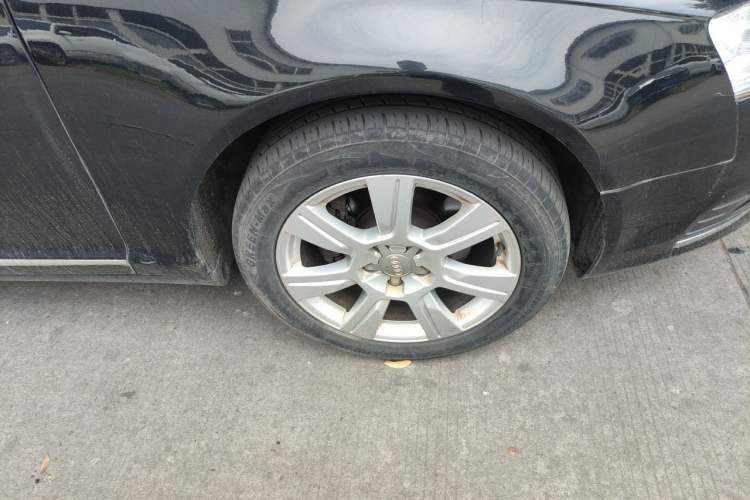 Used Audi A6L 2009 2.4L Technology version Right Front Wheel Hub