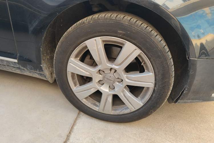 Used Audi A6L 2009 2.8 FSI Comfort & Entertainment Model Right Front Wheel Hub