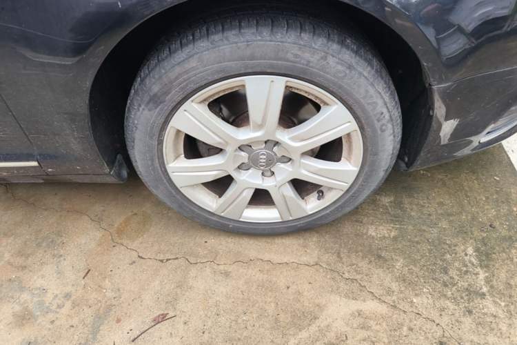 Used Audi A6L 2009 2.4L Technology version Right Front Wheel Hub