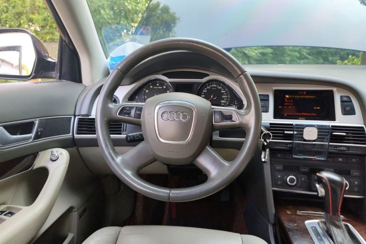 Used Audi A6L 2009 2.8 FSI Comfort & Entertainment Model Steering Wheel