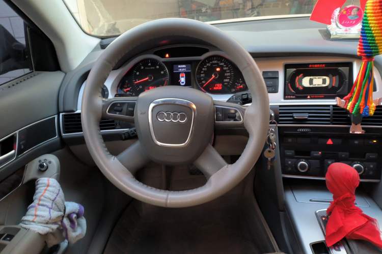 Used Audi A6L 2009 2.0 TFSI automatic standard version Steering Wheel