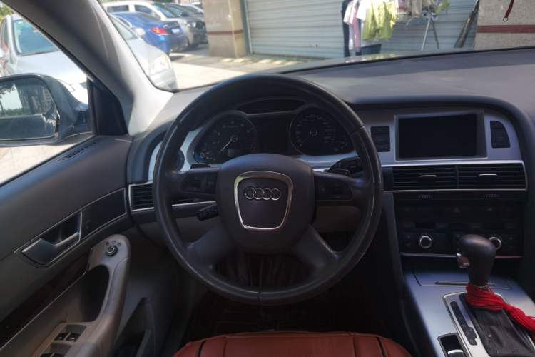 Used Audi A6L 2009 2.0 TFSI automatic standard version Steering Wheel
