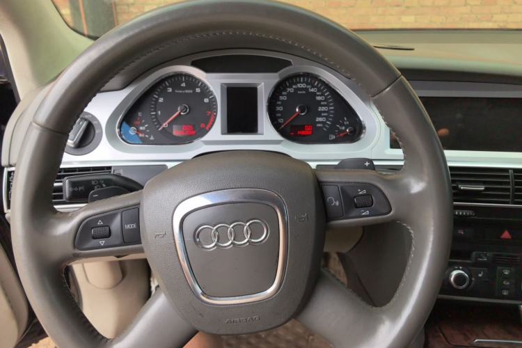 Used Audi A6L 2009 2.8 FSI quattro Luxury Model Steering Wheel