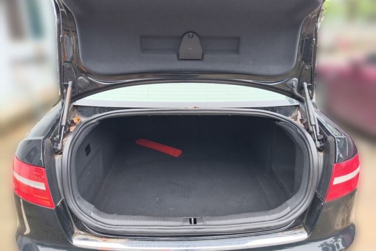 Used Audi A6L 2009 2.4L Technology version Trunk