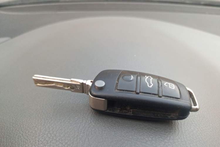 Used Audi A6L 2009 2.4L Technology version Vehicle Key