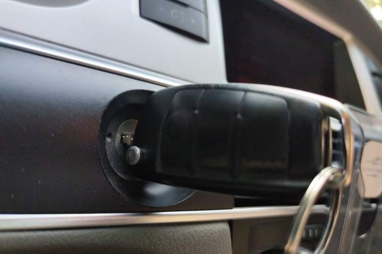 Used Audi A6L 2009 2.8 FSI Comfort & Entertainment Model Vehicle Key