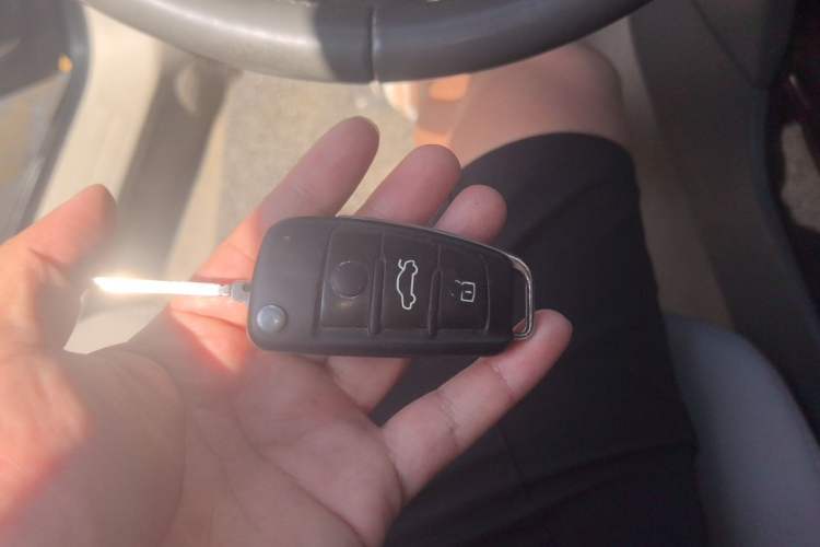 Used Audi A6L 2009 2.4L Comfort Edition Vehicle Key