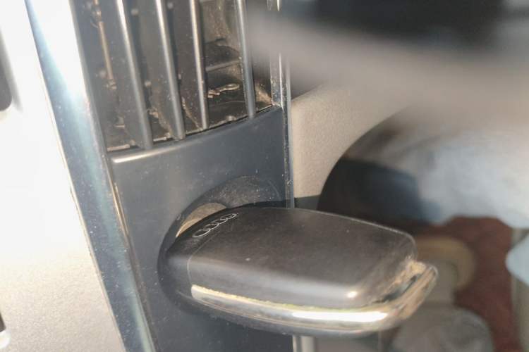 Used Audi A6L 2009 2.4L Technology version Vehicle Key