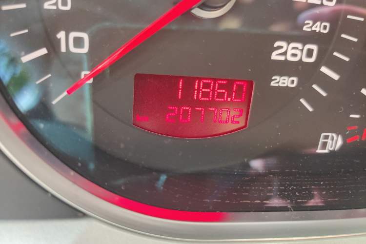 Used Audi A6L 2009 2.4L Technology version Odometer Close Up