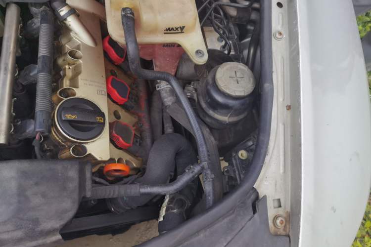 Used Audi A6L 2009 2.4L Technology version Engine Bay Left