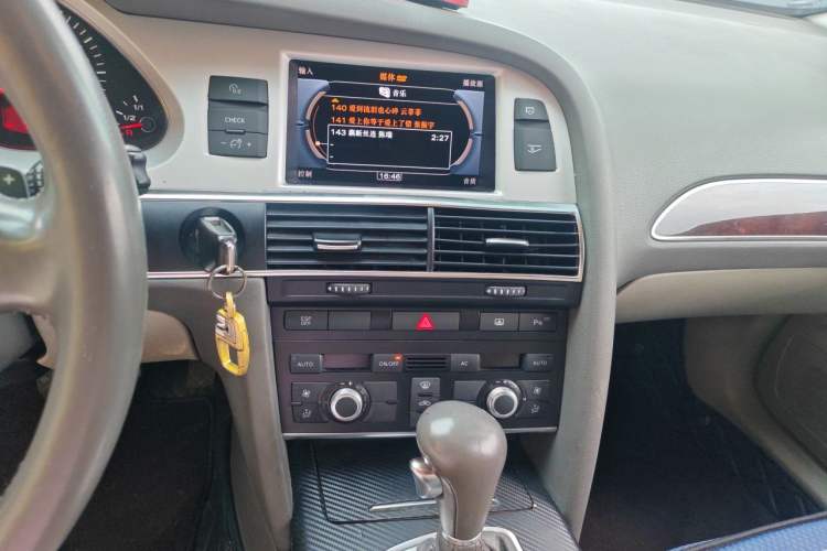 Used Audi A6L 2010 2.4L Technology Edition Audio And AC Panel