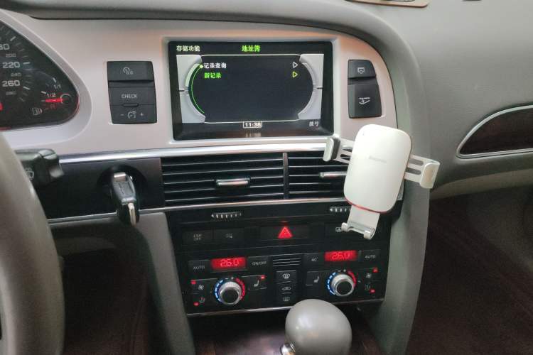 Used Audi A6L 2010 2.4L Comfort Edition Audio And AC Panel