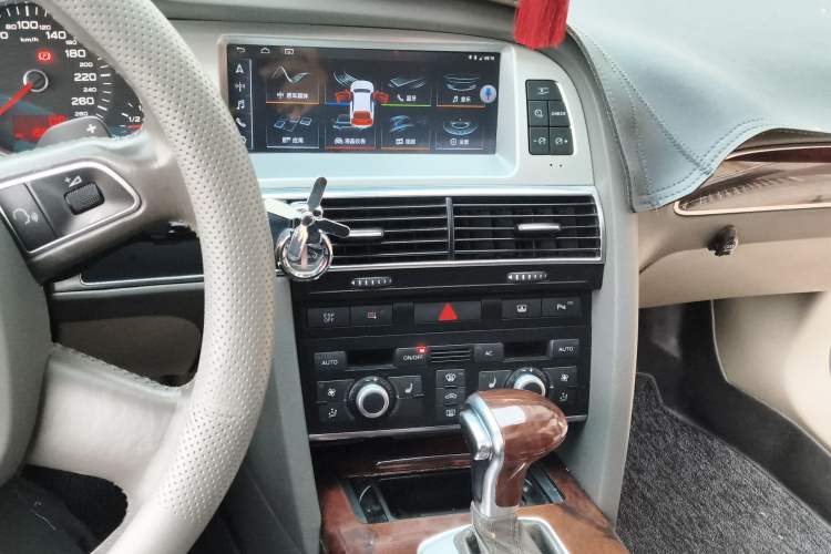 Used Audi A6L 2010 2.4L Technology Edition Audio And AC Panel