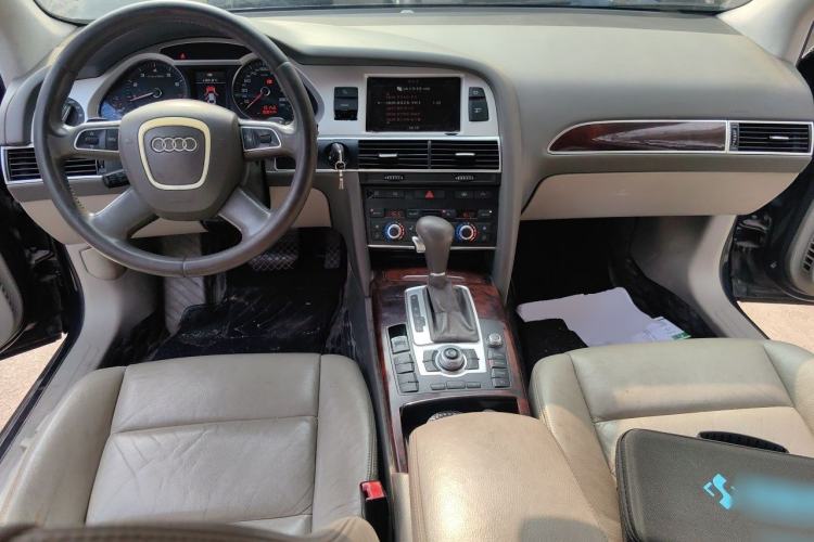 Used Audi A6L 2010 2.4L Comfort Edition Center Console