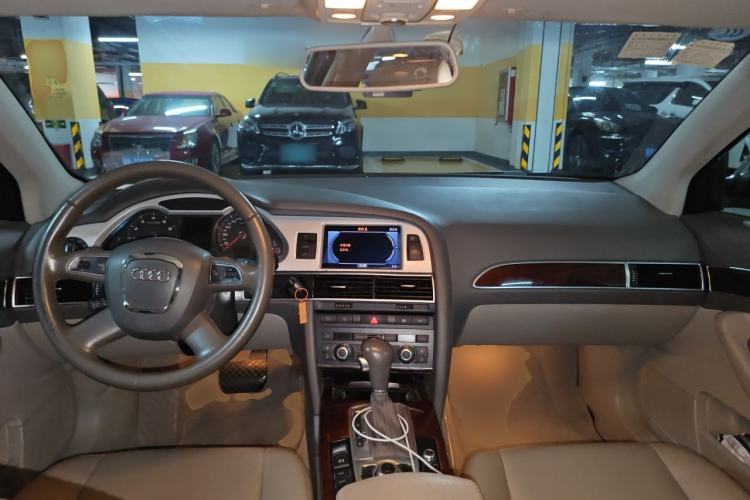 Used Audi A6L 2010 2.4L Technology Edition Center Console