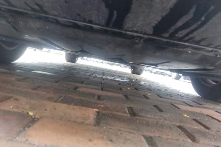 Used Audi A6L 2010 2.0 TFSI Automatic Standard Edition Chassis Front