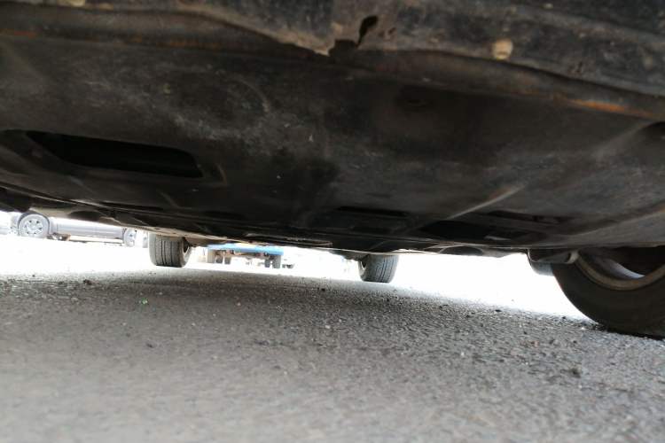 Used Audi A6L 2010 2.0 TFSI Automatic Standard Edition Chassis Front