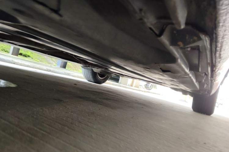 Used Audi A6L 2010 2.0 TFSI Automatic Standard Edition Chassis Front Left