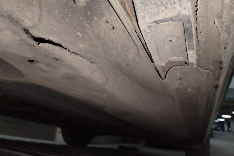 Used Audi A6L 2010 2.0 TFSI Automatic Standard Edition Chassis Front Left