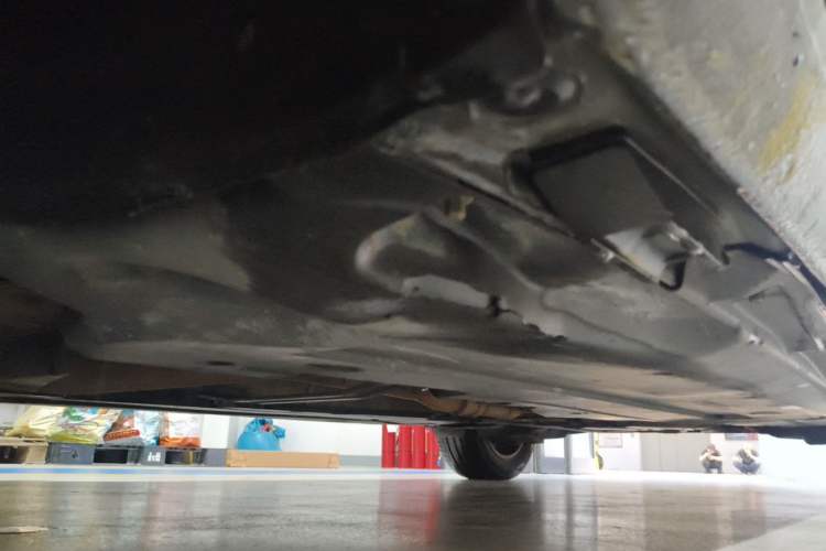 Used Audi A6L 2010 2.0 TFSI Automatic Standard Edition Chassis Front Left