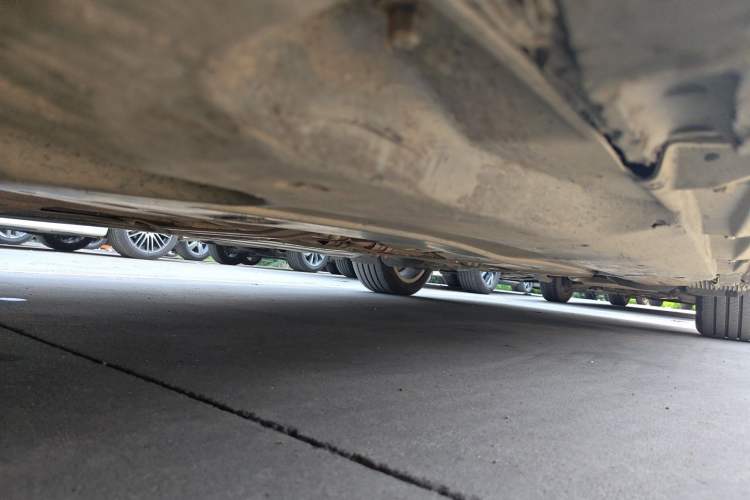 Used Audi A6L 2010 2.4L Comfort Edition Chassis Front Left