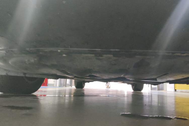 Used Audi A6L 2010 2.0 TFSI Automatic Standard Edition Chassis Front