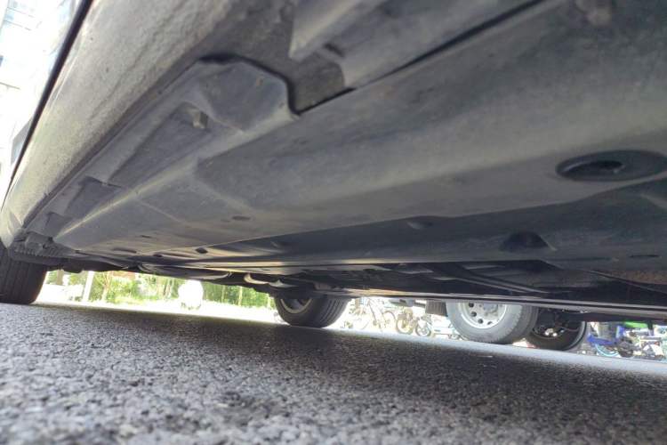 Used Audi A6L 2010 2.4L Comfort Edition Chassis Front Right