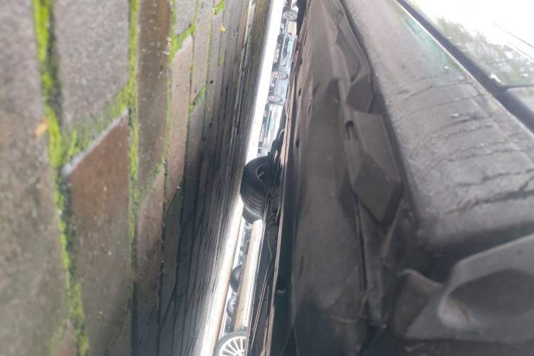 Used Audi A6L 2010 2.0 TFSI Automatic Standard Edition Chassis Front Right