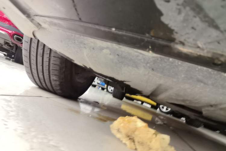Used Audi A6L 2010 2.4L Technology Edition Chassis Front Right