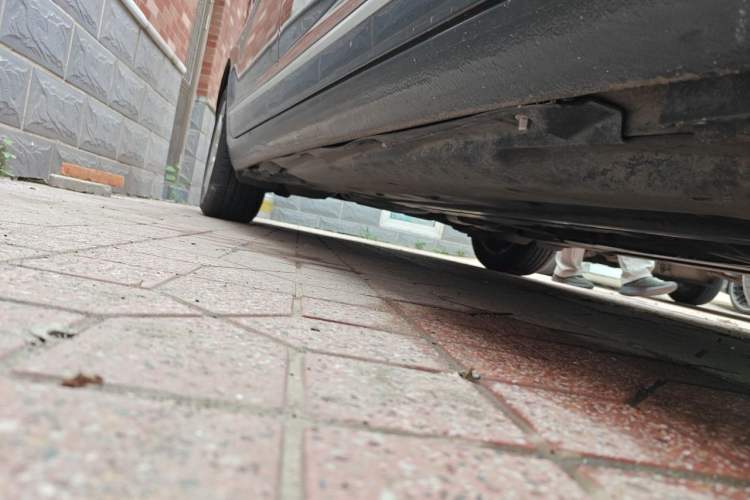 Used Audi A6L 2010 2.0 TFSI Automatic Standard Edition Chassis Front Right