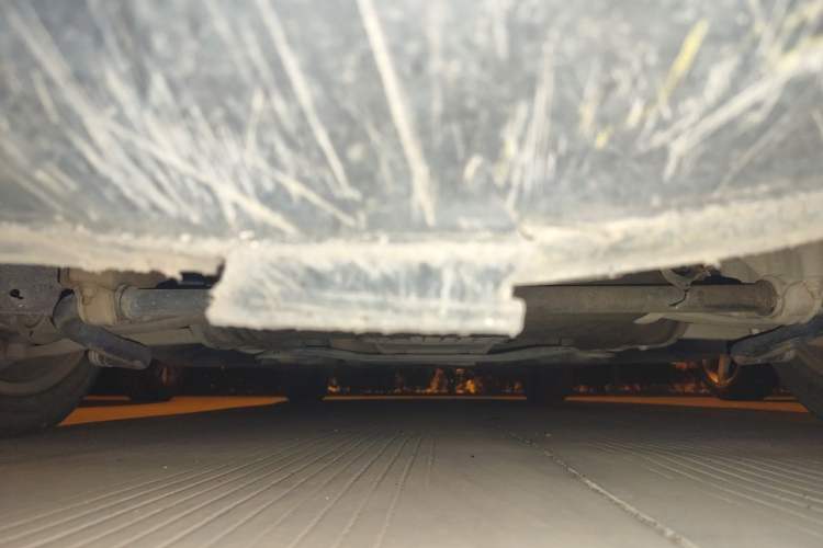 Used Audi A6L 2010 2.0 TFSI Automatic Standard Edition Chassis Front