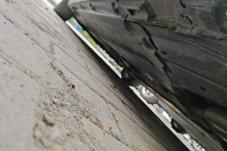 Used Audi A6L 2010 2.0 TFSI Automatic Standard Edition Chassis Rear Left