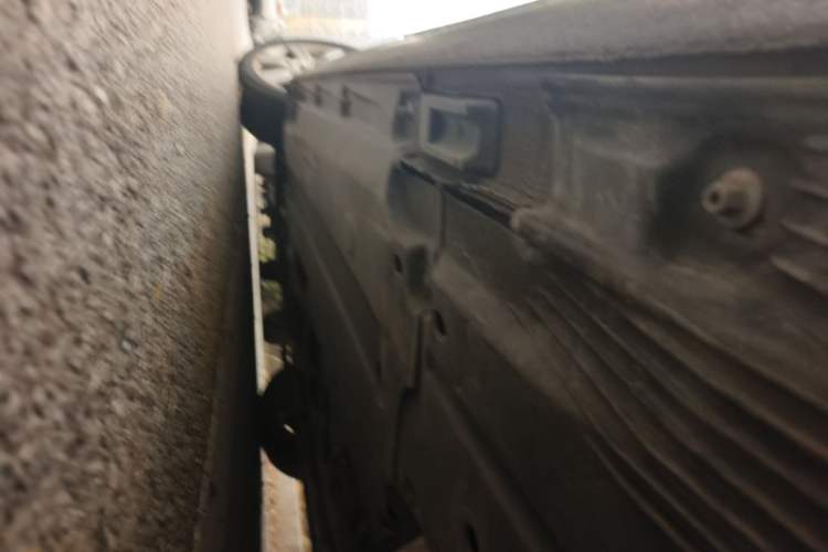 Used Audi A6L 2010 2.8 FSI Comfort Model Chassis Rear Left