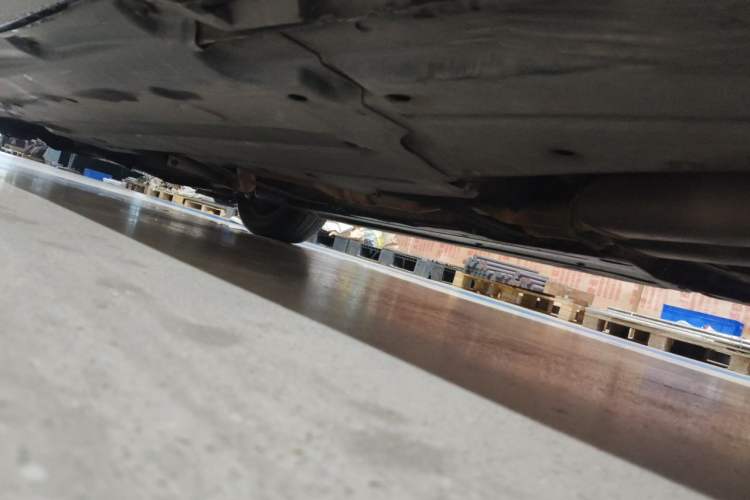 Used Audi A6L 2010 2.0 TFSI Automatic Standard Edition Chassis Rear Left