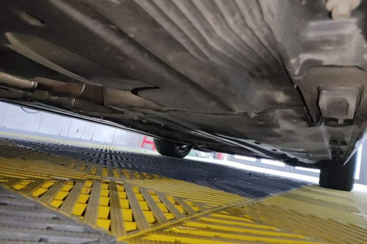 Used Audi A6L 2010 2.4L Comfort Edition Chassis Rear Right