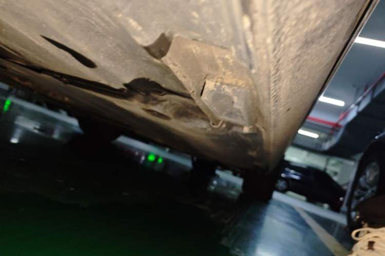 Used Audi A6L 2010 2.0 TFSI Automatic Standard Edition Chassis Rear Right