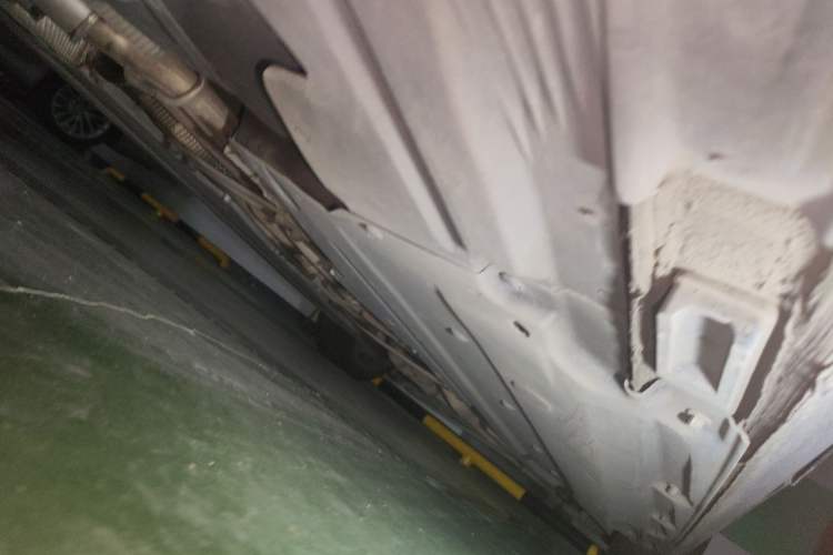 Used Audi A6L 2010 2.4L Comfort Edition Chassis Rear Right