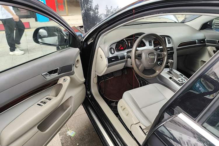 Used Audi A6L 2010 2.0 TFSI Automatic Standard Edition Driver Seat