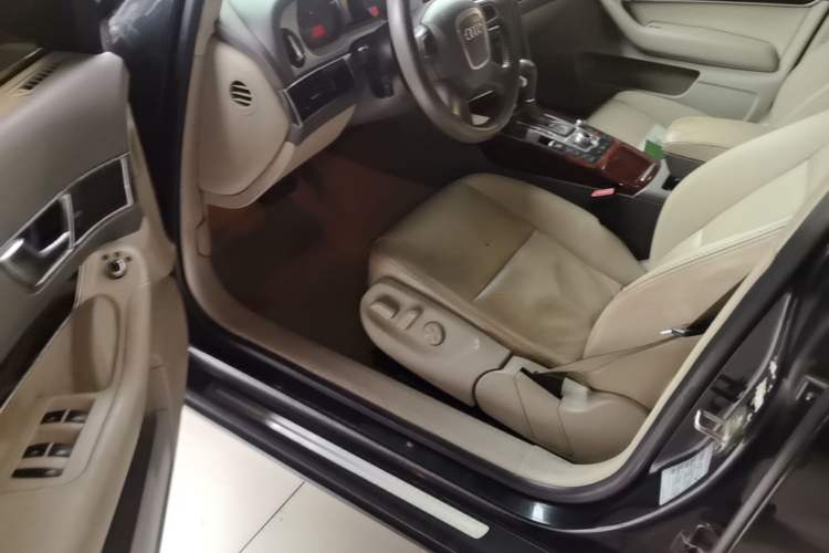 Used Audi A6L 2010 2.4L Technology Edition Driver Seat