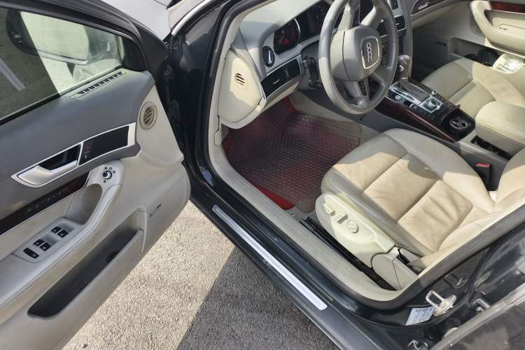Used Audi A6L 2010 3.0 TFSI quattro Luxury Model Driver Seat
