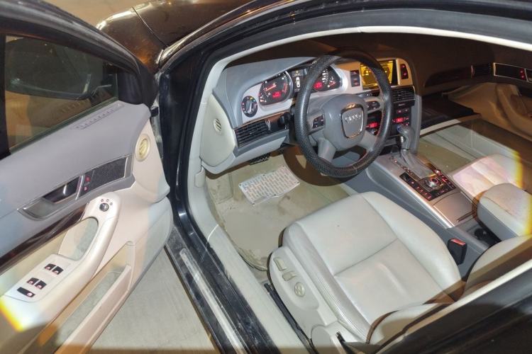 Used Audi A6L 2010 2.0 TFSI Automatic Standard Edition Driver Seat