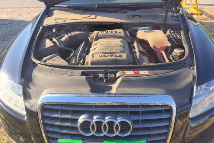 Used Audi A6L 2010 2.8 FSI Comfort Model Engine Bay