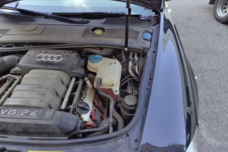 Used Audi A6L 2010 2.4L Comfort Edition Engine Bay Left