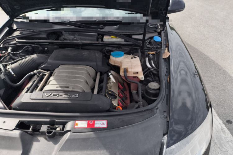 Used Audi A6L 2010 2.4L Comfort Edition Engine Bay Left