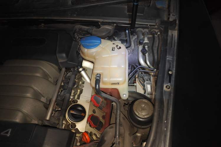 Used Audi A6L 2010 2.4L Comfort Edition Engine Bay Left