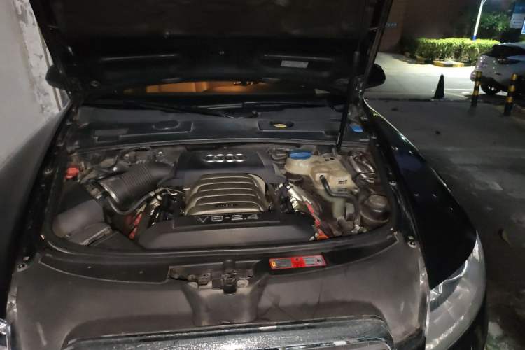 Used Audi A6L 2010 2.4L Comfort Edition Engine Bay Left